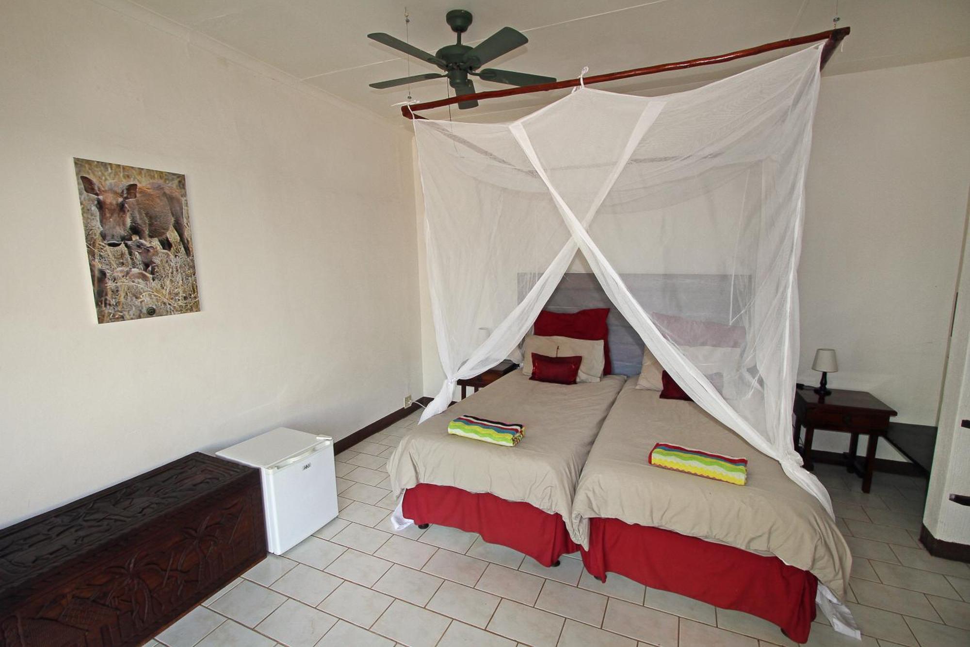 Normann Safari Bush Lodge Пхалаборва Номер фото