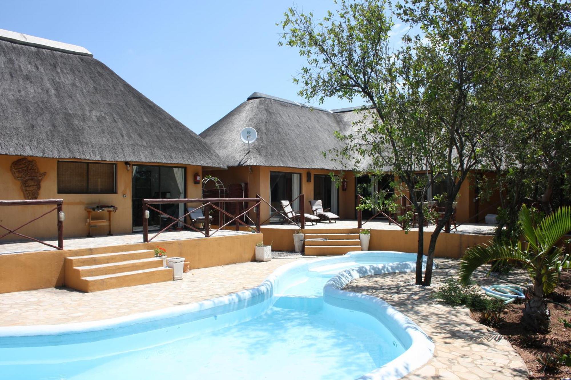 Normann Safari Bush Lodge Пхалаборва Экстерьер фото