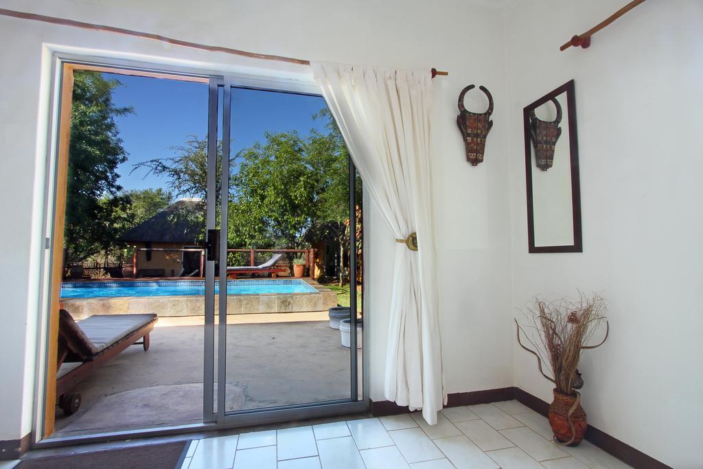 Normann Safari Bush Lodge Пхалаборва Экстерьер фото